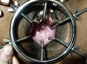 The kinky slut queen "Dark Dea" in all directions (extreme cow send back with final fisting) off-set