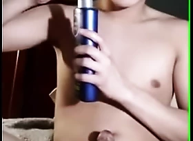 Careless Filipino Fingerblasting While Masturbating