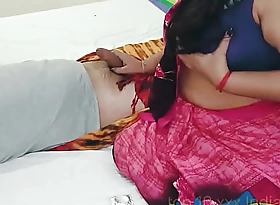 Indian gonzo milf bhabhi real sex with tighten one's belt close friend! Patent hindi audio