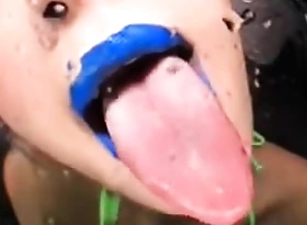 Japanese blue lipstick (spitting-fetish)