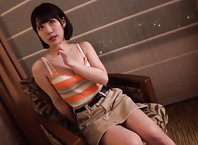 Part1 Fellatio & Massive Squirting Borrowing a Mobile Battery and Having Sex with a Very Beautiful Woman!